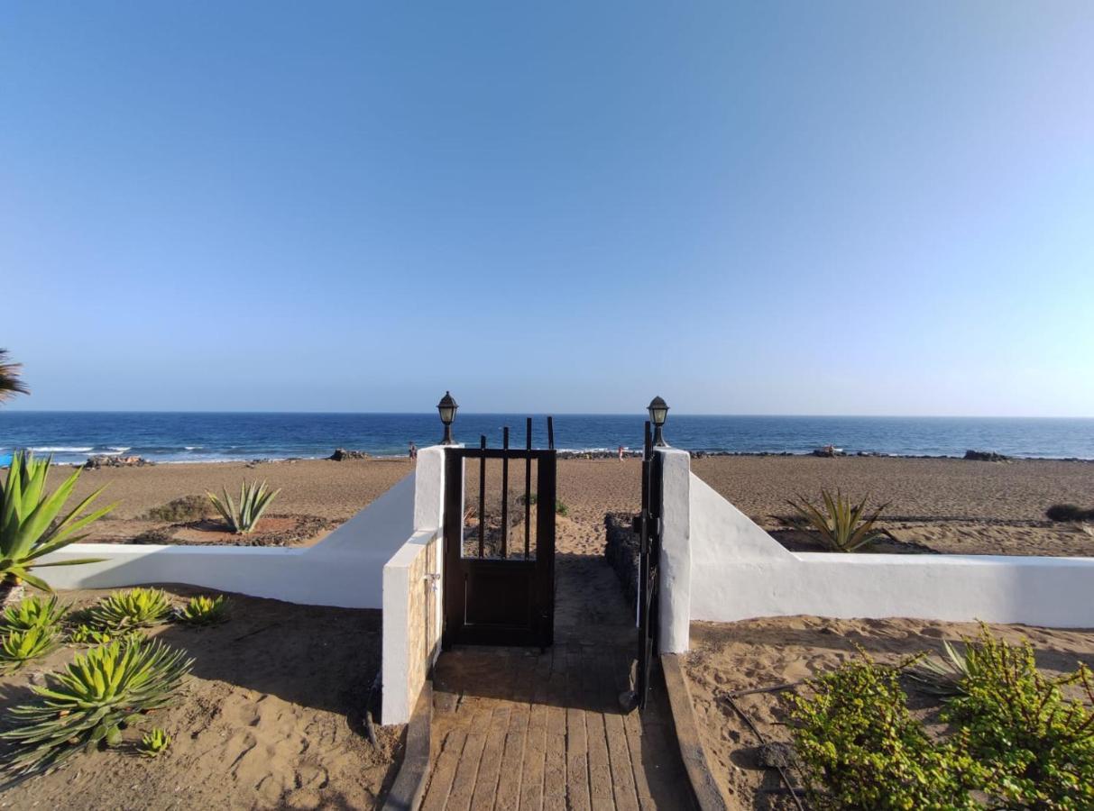 Costa Luz Sirens Beach Los Pocillos Room photo